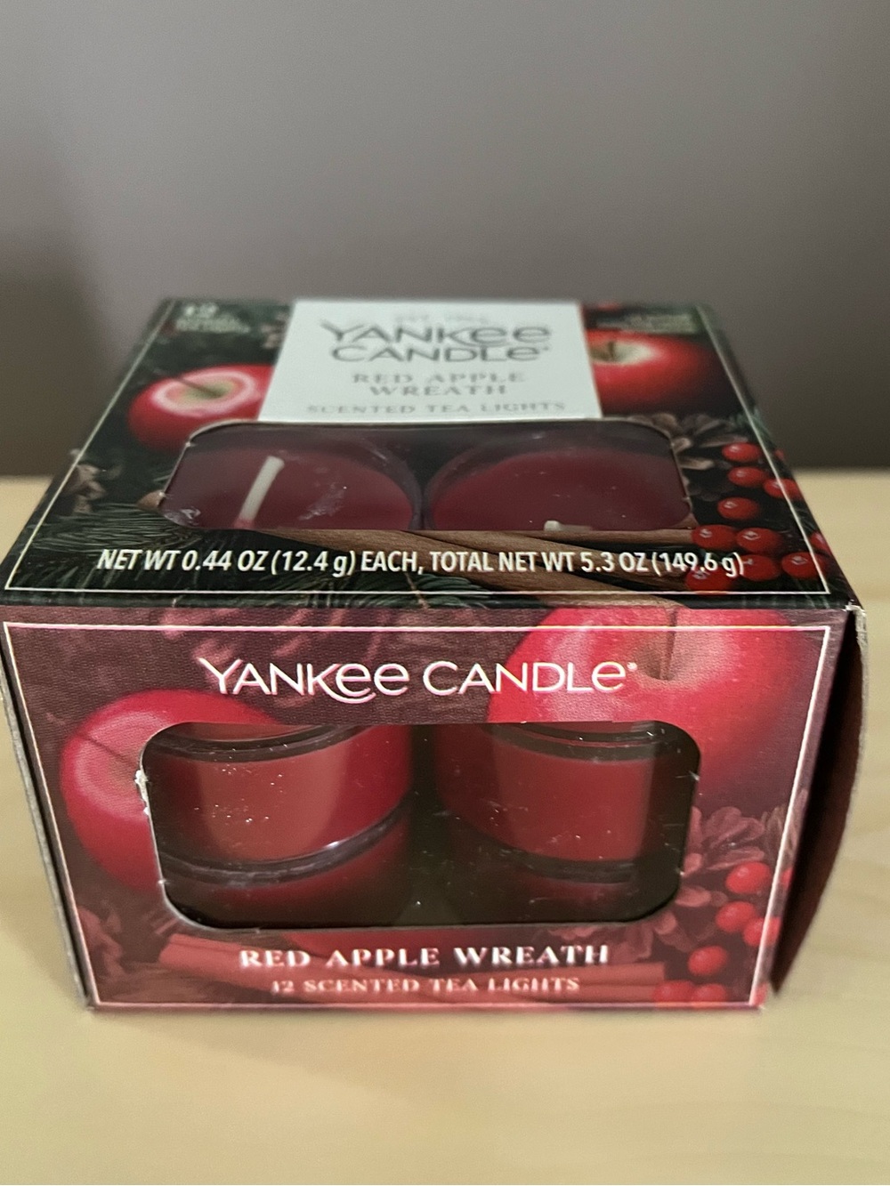Yankee Candle Red Apple Wreath Tea Light Candles 12 Per Box New